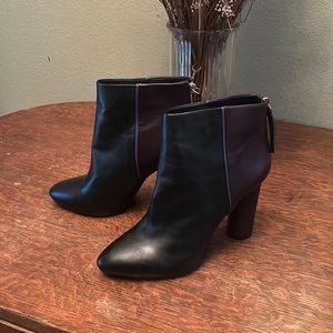 -CAbi Bisset Black & Plum Back ZipperHeeled